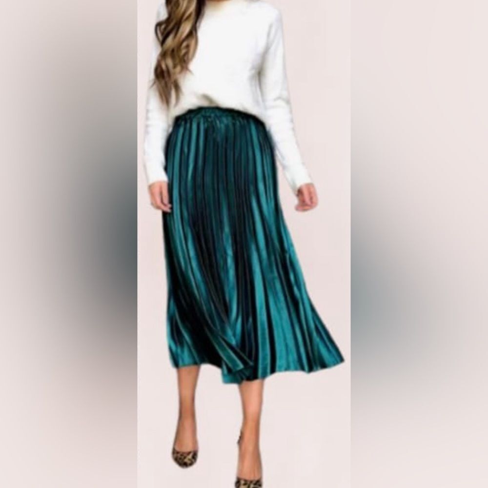 Vintage Satin Pleated Midi Skirt in Teal Blue Green Sz 2